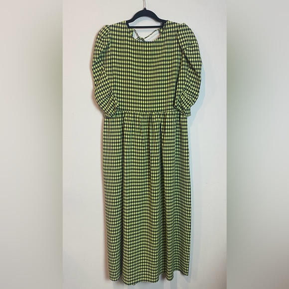 Topshop Dresses & Skirts - 🧺 Adorable TOP SHOP Bright Green and Black Checked Picnic Dress 💐